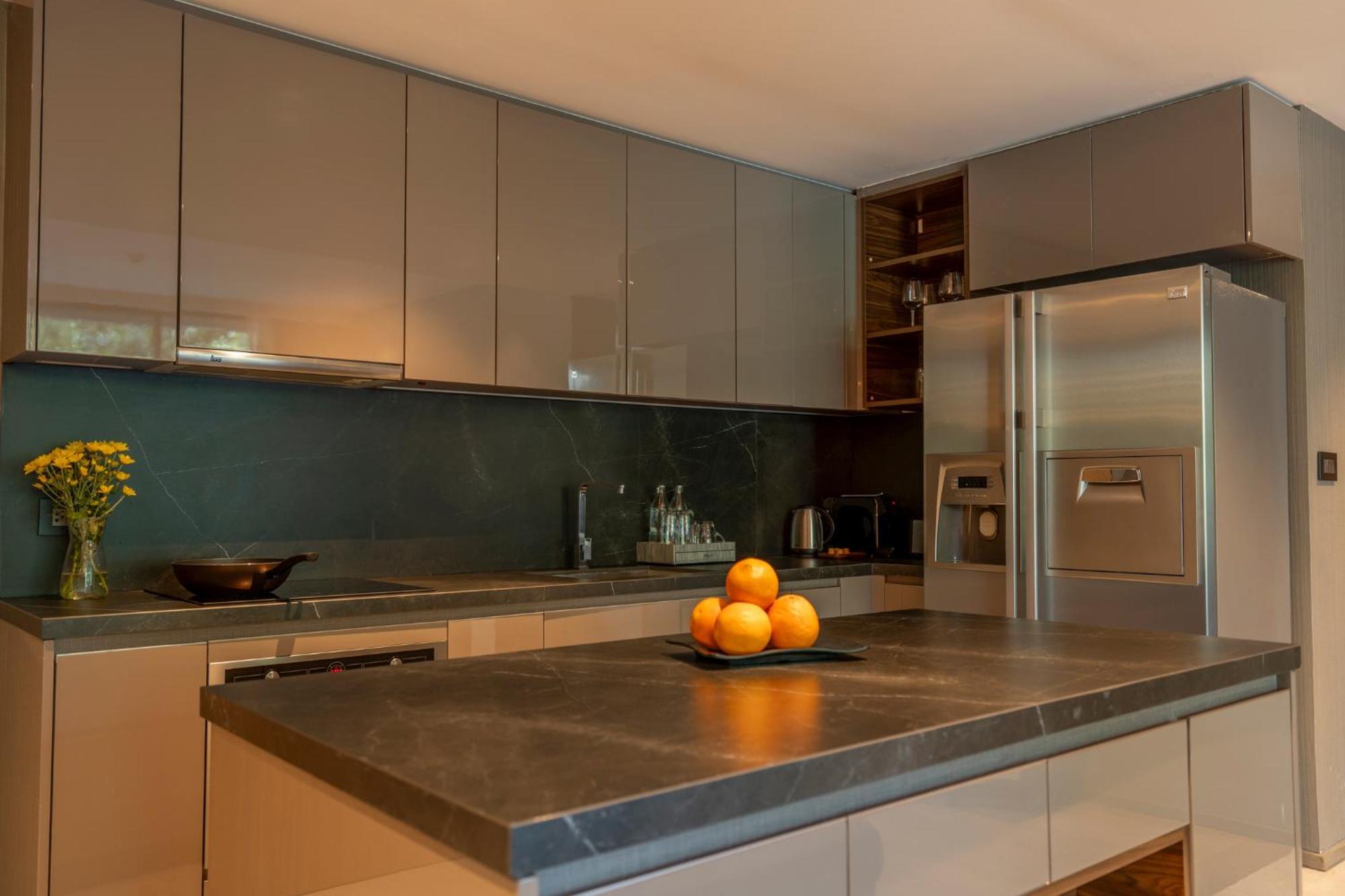 Walton Suites Sukhumvit Бангкок Екстер'єр фото