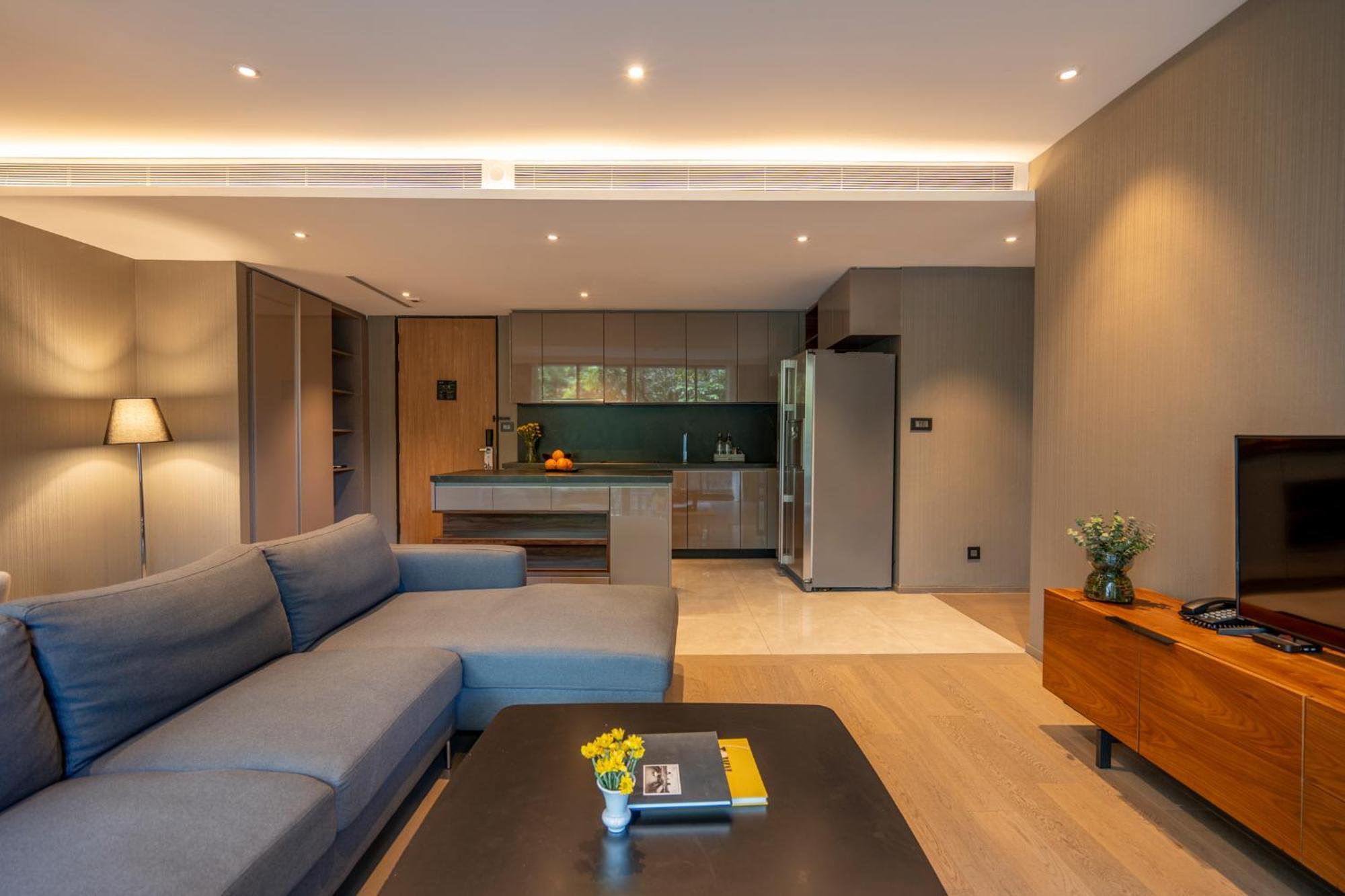 Walton Suites Sukhumvit Бангкок Екстер'єр фото