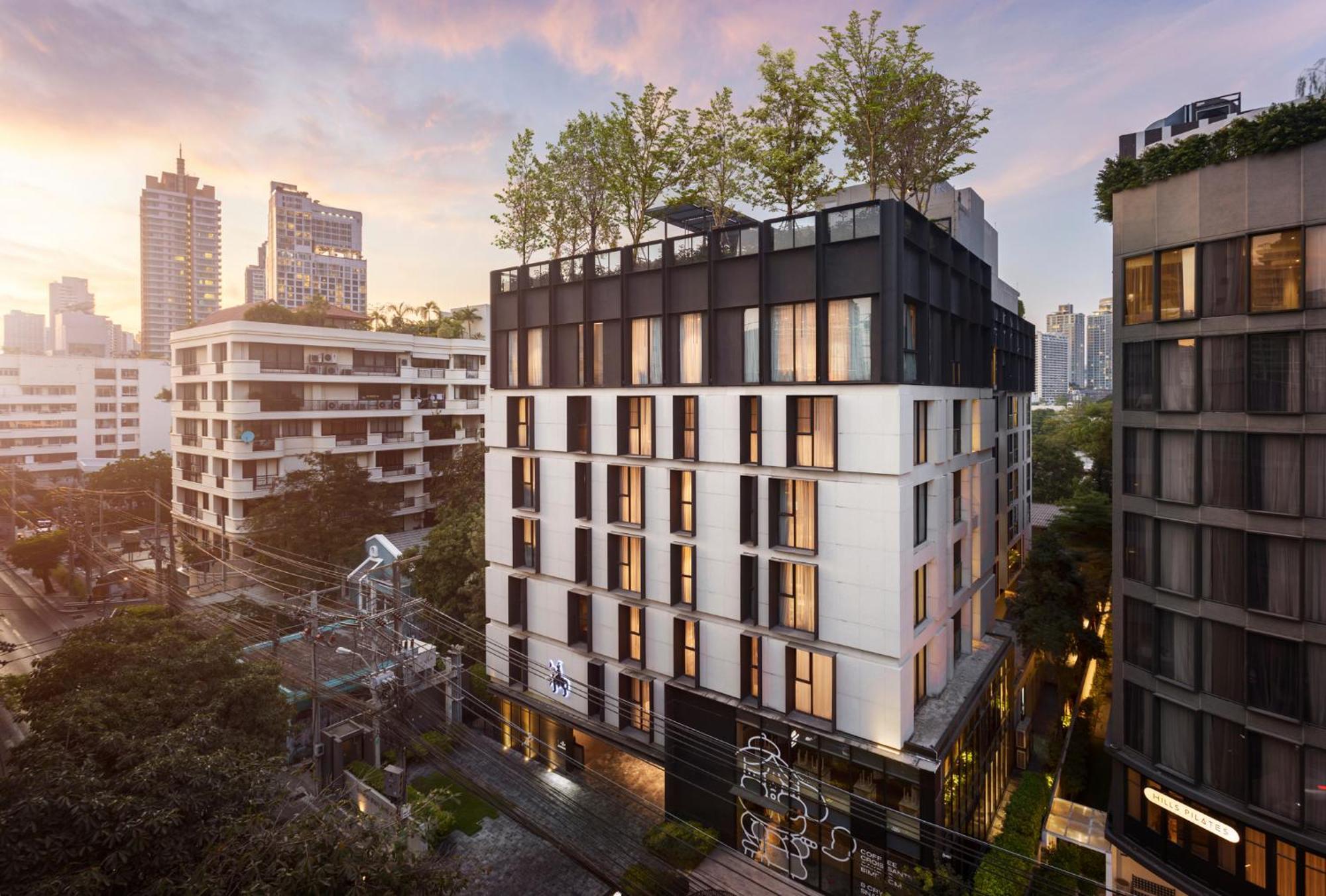 Walton Suites Sukhumvit Бангкок Екстер'єр фото