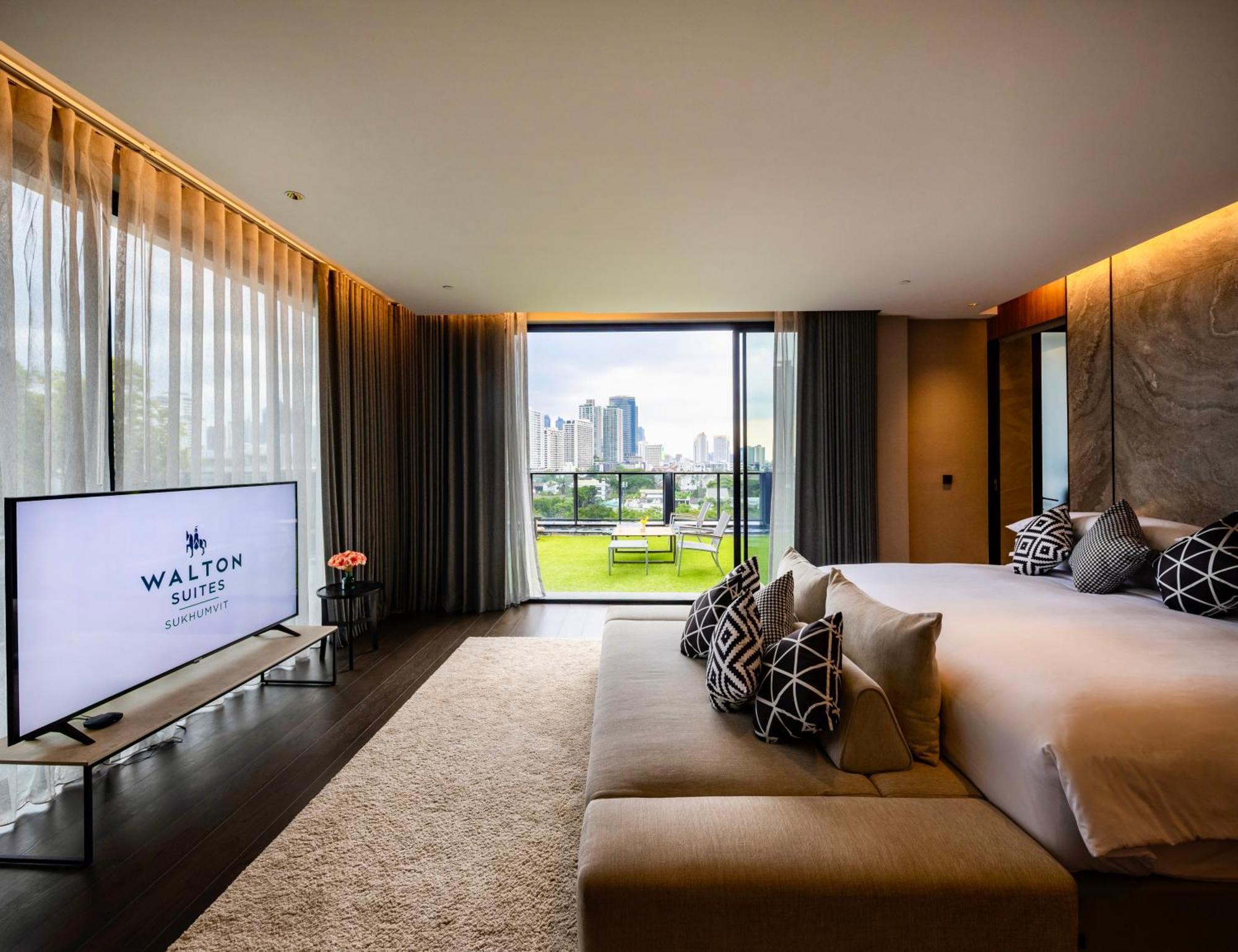 Walton Suites Sukhumvit Бангкок Екстер'єр фото