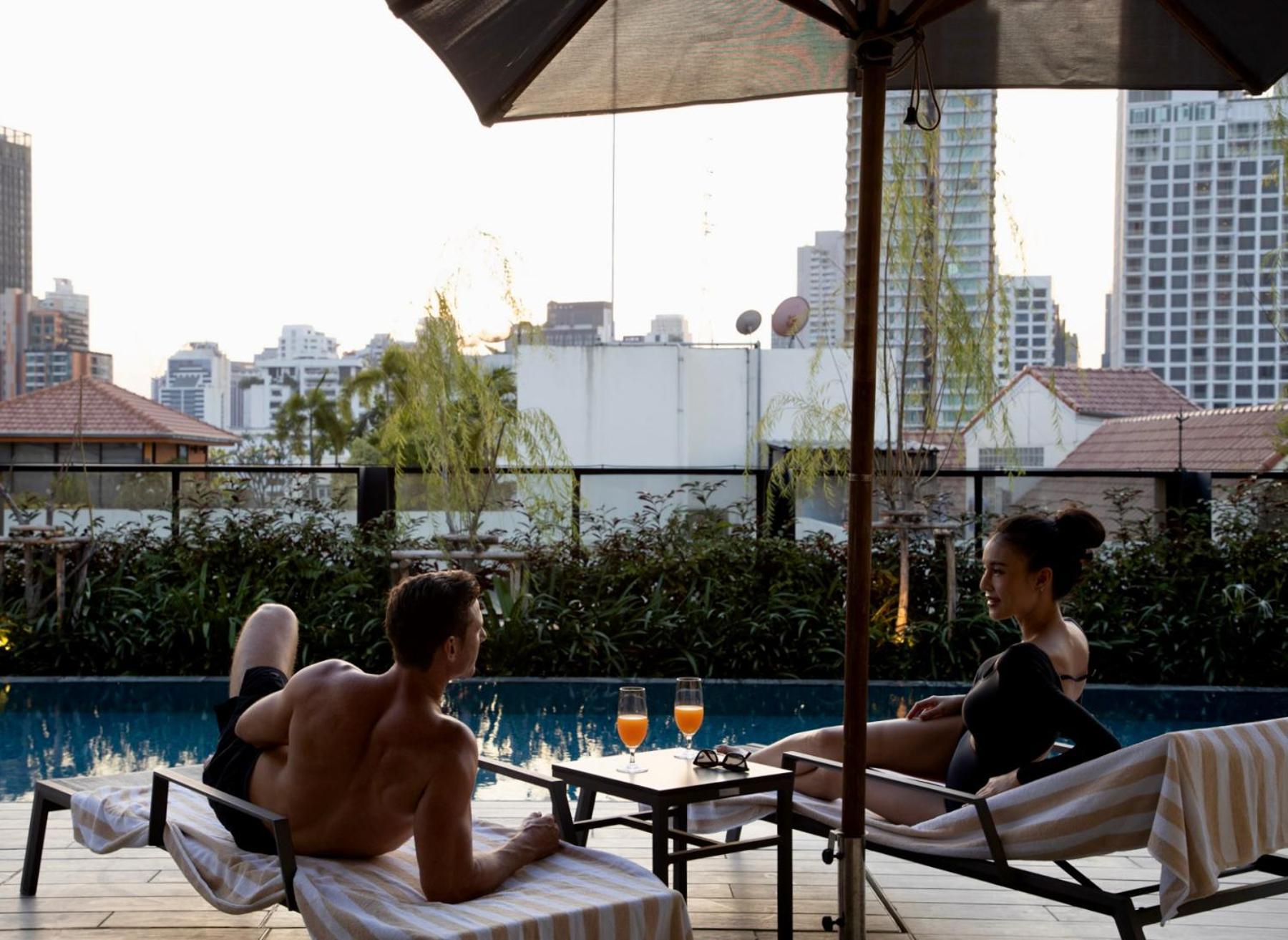 Walton Suites Sukhumvit Бангкок Екстер'єр фото