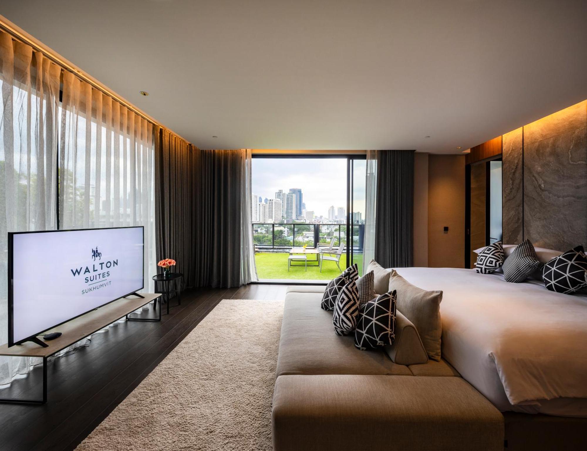 Walton Suites Sukhumvit Бангкок Екстер'єр фото